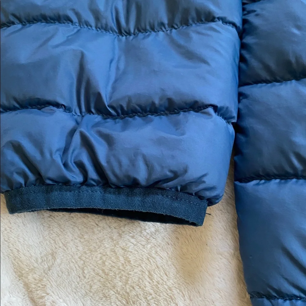 Kamik men’s dark blue down hooded puffer coat Sz M
